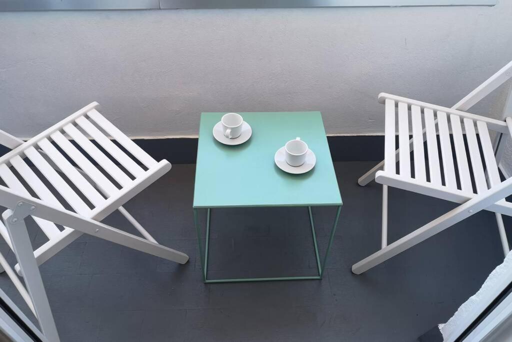 Piso Moderno Con Garaje En El Centro De Vigo Apartment Luaran gambar