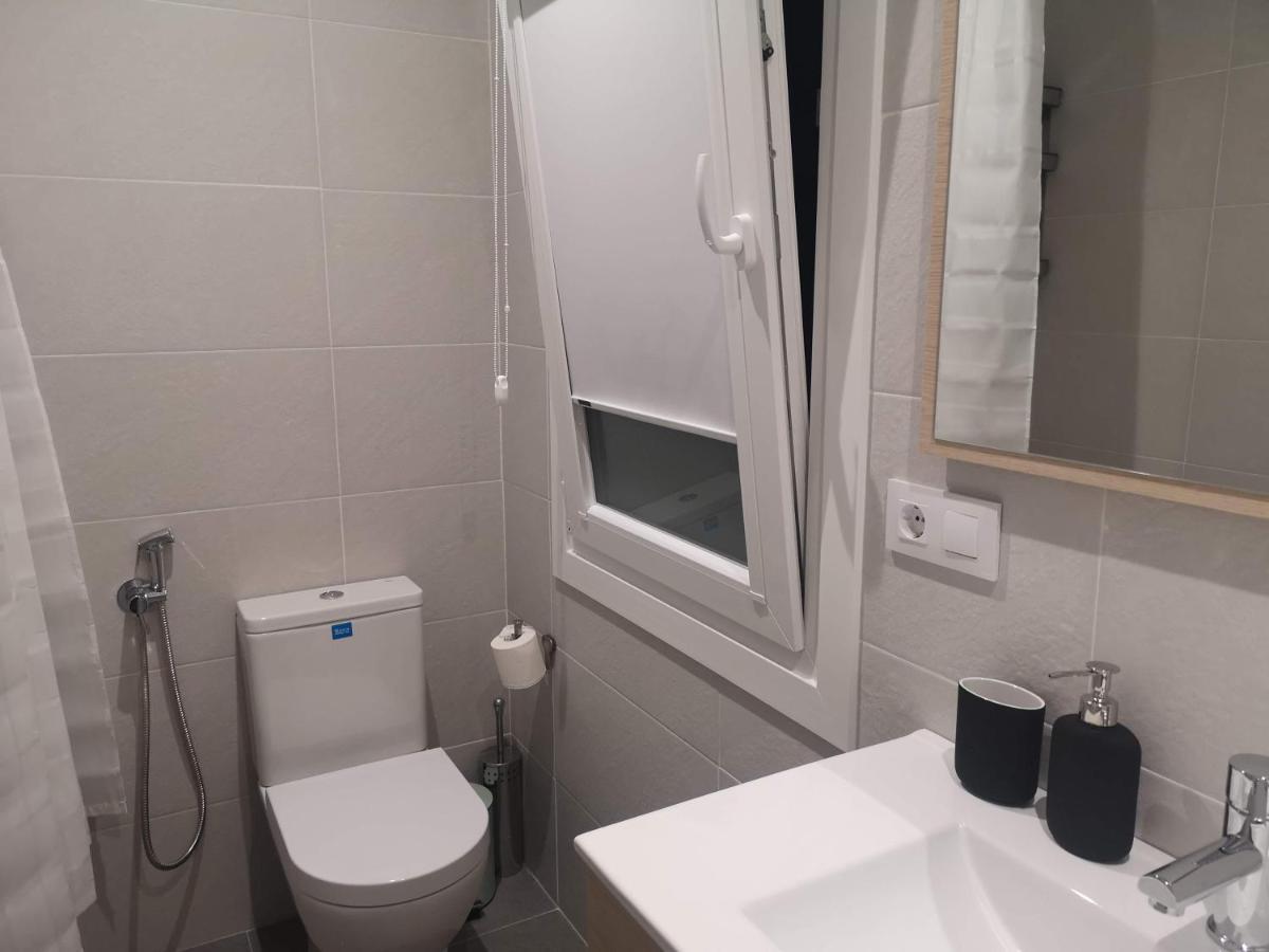 Piso Moderno Con Garaje En El Centro De Vigo Apartment Luaran gambar