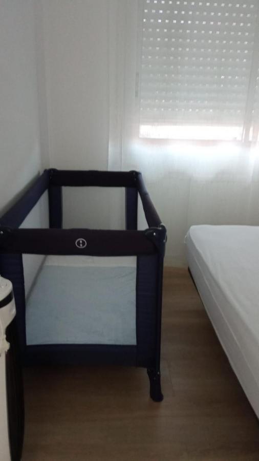 Piso Moderno Con Garaje En El Centro De Vigo Apartment Luaran gambar